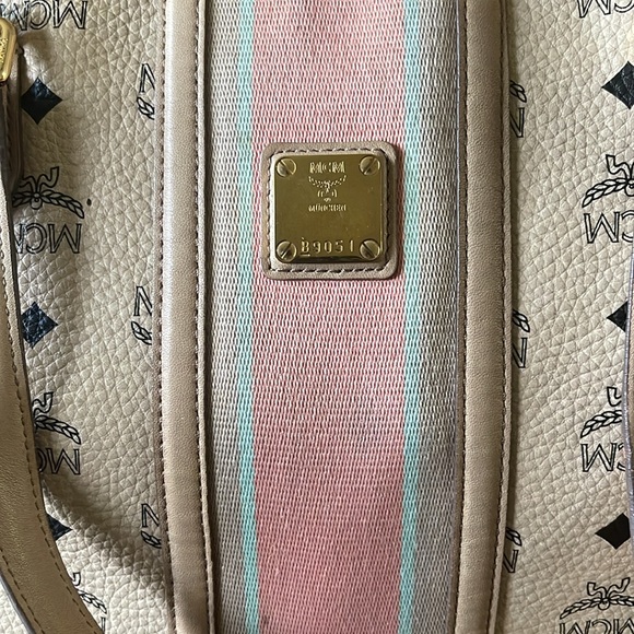 MCM Visetos in Beige and Pink Women's Tote Bag - Picture 2 of 12